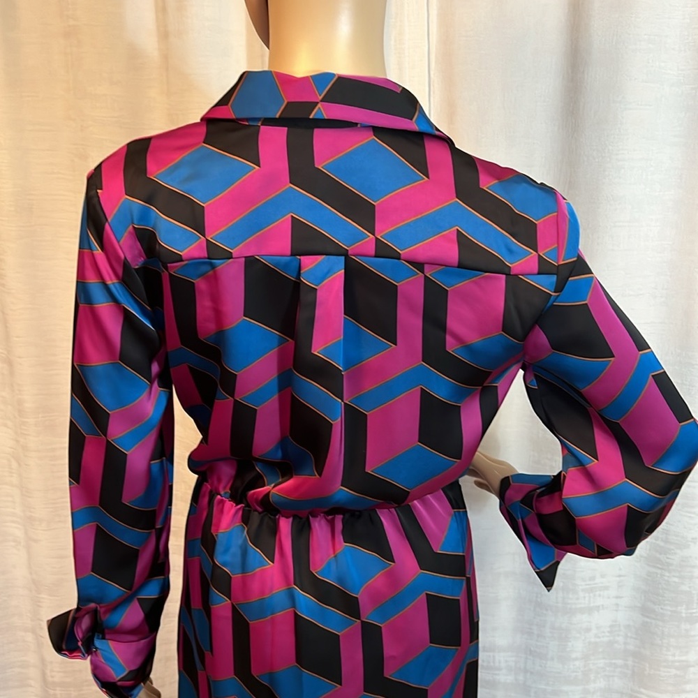 House of Harlow 1960 NWT Size Small Silky Geometric Print Wrap Maxi Dress (0369) - Picture 11 of 16